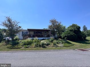 914 Sycamore Dr, Hamburg, PA 19526