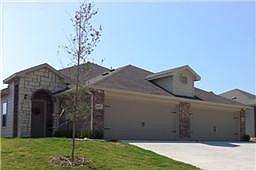 1st image of 1018 Newcastle Dr