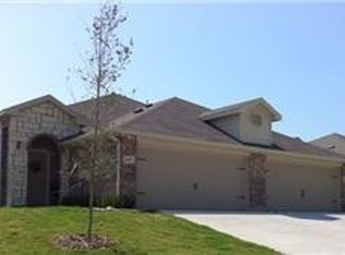 1018 Newcastle Dr, Weatherford, TX 76086
