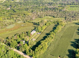 19450 W Observatory Rd, New Berlin, WI 53146