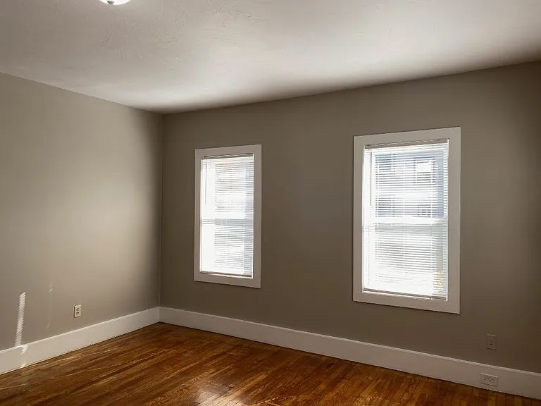 16 Ruggles St #1 — Photo 10