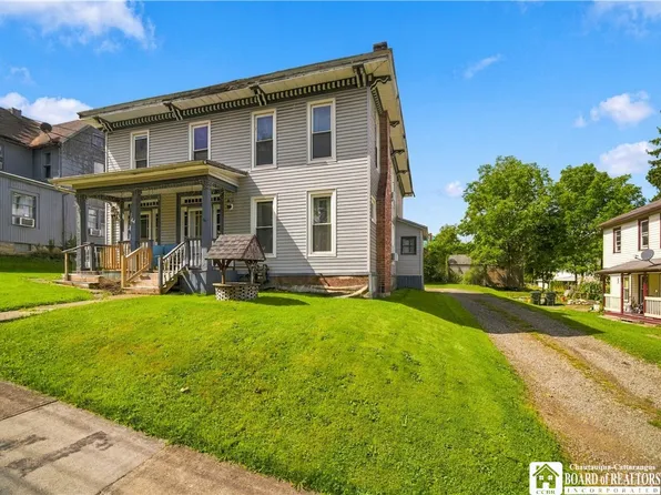 44 Broadhead Ave, Jamestown, NY 14701