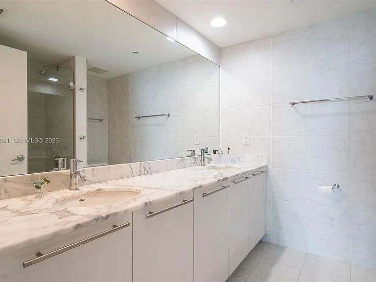 950 Brickell Bay Dr #1211 — Photo 14