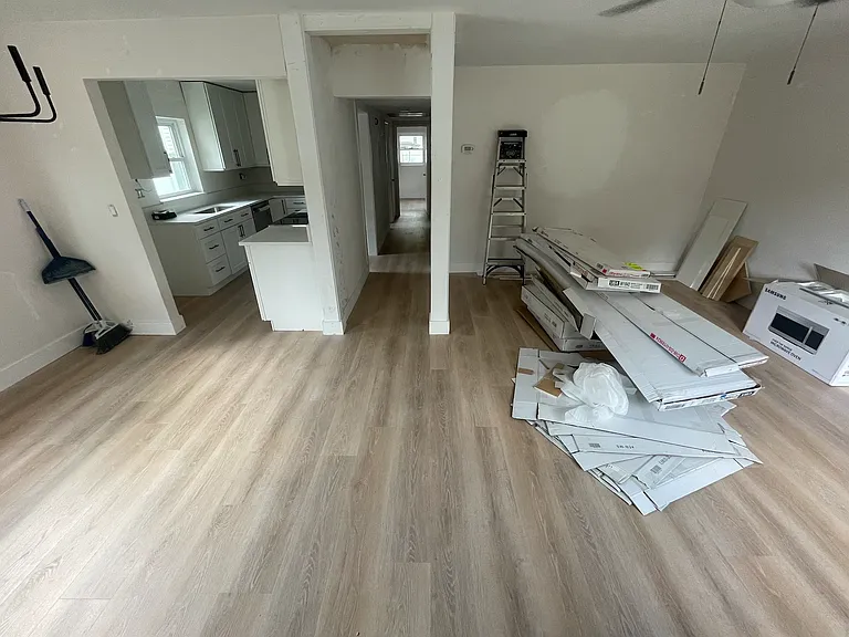 519 & 521 Fairfax Ave #519 — Photo 3