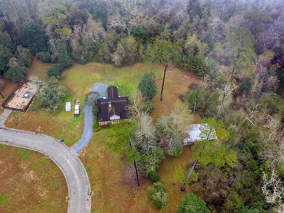 5th image of 845 Camelia Ct