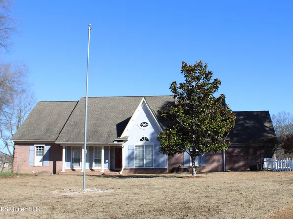 7952 Hunters Bend Cv, Olive Branch, MS 38654