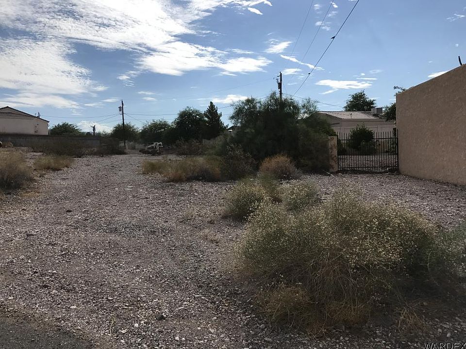 1st image of 850 Rolling Hills Dr Lot 11