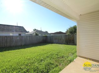 19 Kathleen Dr, Mary Esther, FL 32569