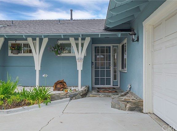 5th image of 16263 Silvergrove Dr