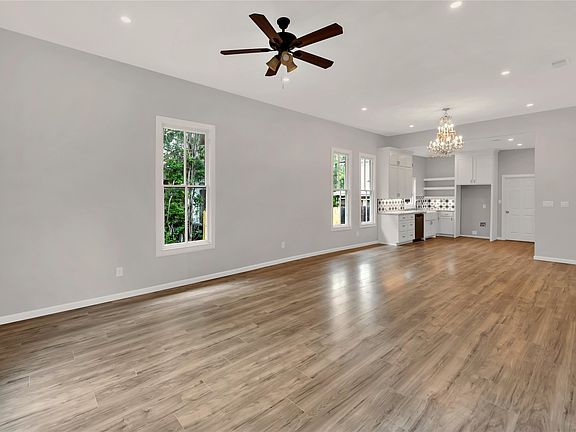 3rd image of 2316 Colcord Ave