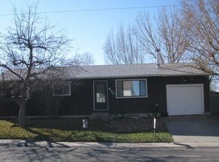 422 Indian Paintbrush St, Casper, WY 82604