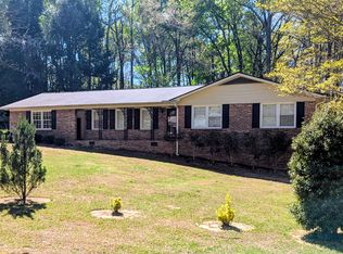 34 E Kenora Dr SW, Rome, GA 30165