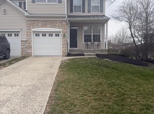 27 Compass Cir, Mount Laurel, NJ 08054