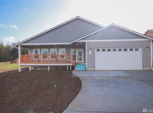 517 Woodside Rd, Cosmopolis, WA 98537