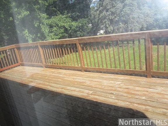 4th image of 613 Berwood Avenue