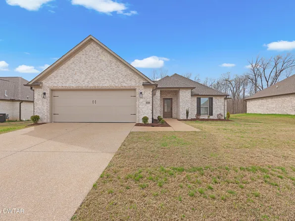 446 Fairway Blvd, Jackson, TN 38305