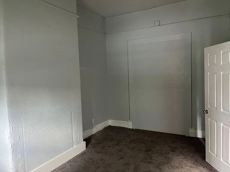 1711 W Kentucky St — Photo 9