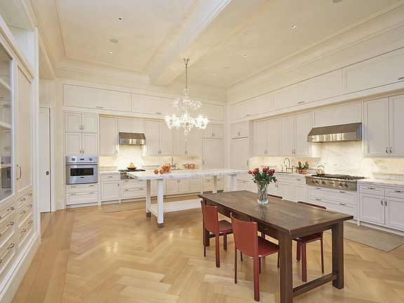 5th image of 43 W 13th St APT 3