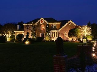 401 Manfre Ct, Freehold, NJ 07728