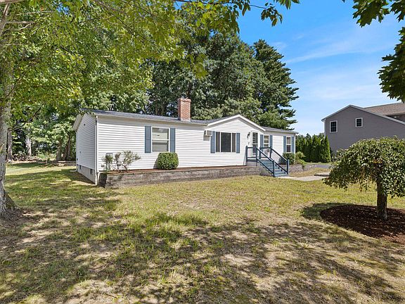 3rd image of 50 Pine Avenue