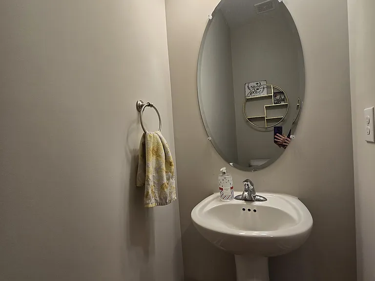 6006 Hillside Ln — Photo 12