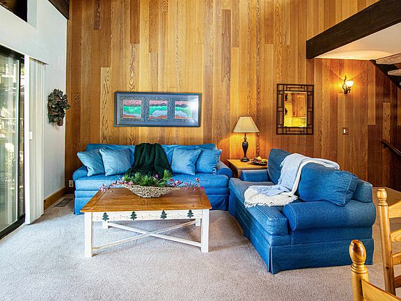 3rd image of 1001 Commonwealth Dr #104