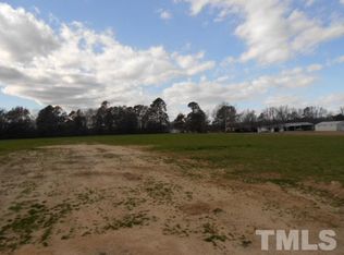 1337 Cleveland Rd, Smithfield, NC 27577