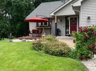 5922 W 134th St, Savage, MN 55378