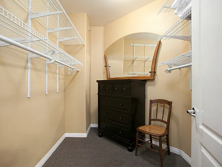 3950 Ohio St #509 — Photo 20