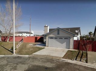 9191 Cherrywood Ln, Hesperia, CA 92344