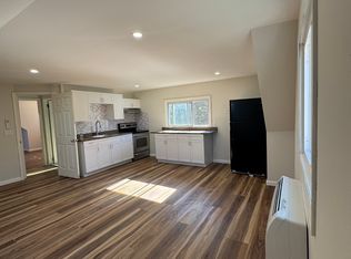 (Undisclosed Address), West Babylon, NY 11704