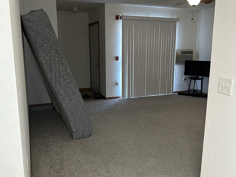 951 Oak Ridge Ct #604 — Photo 8