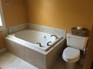 1004 Vann St, Vidalia, GA 30474