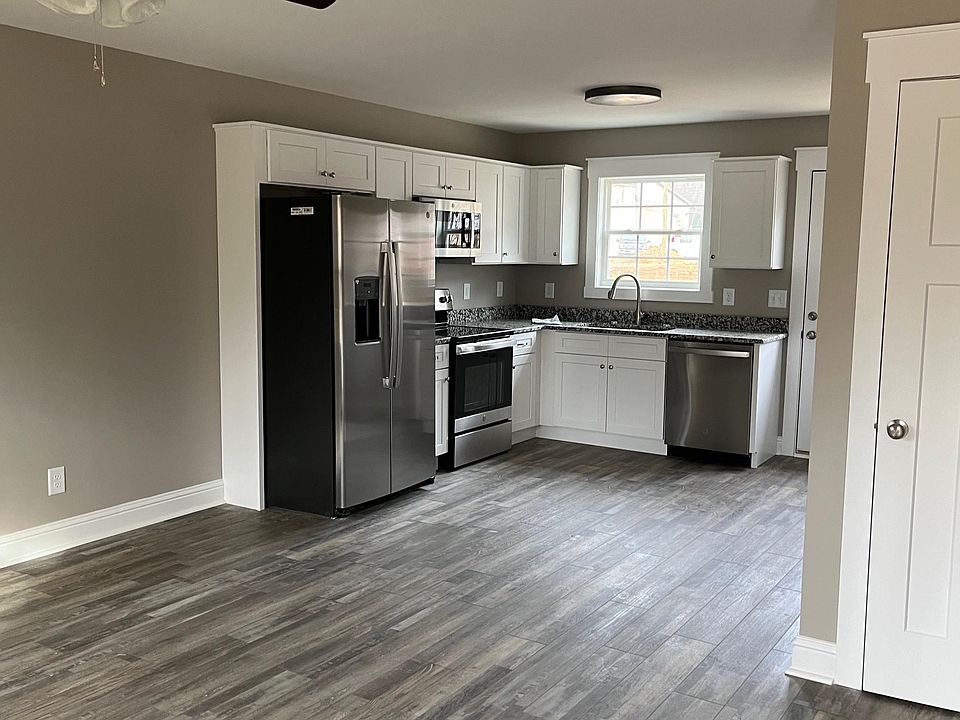 2nd image of 144 Nelms Ln