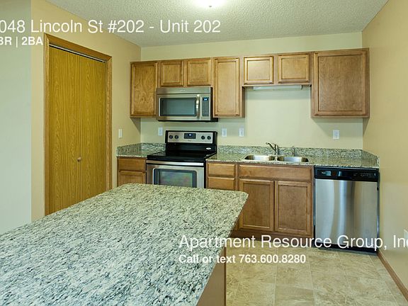 2nd image of 1048 Lincoln St APT 202