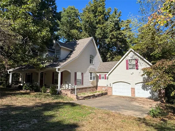 3993 Harper Ln, Springdale, AR 72762
