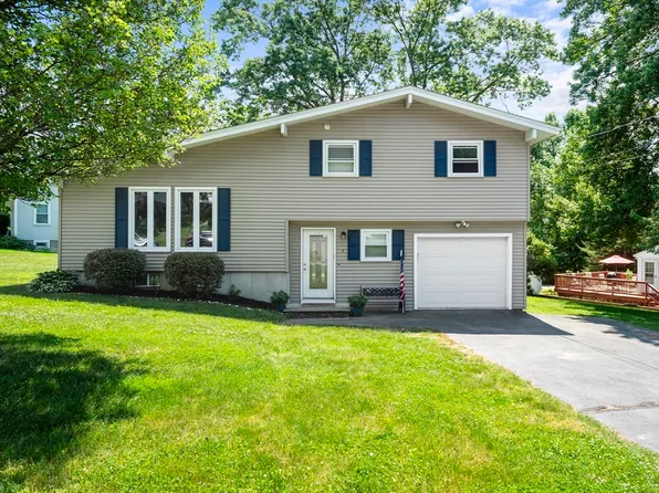 3 Harvard Dr, Milford, MA 01757