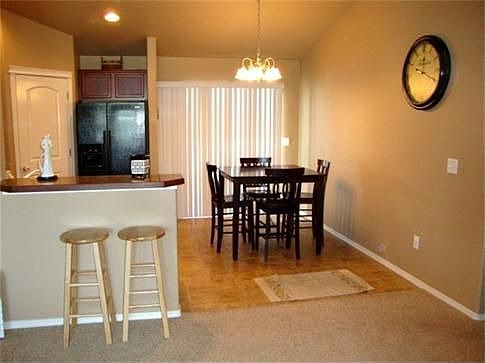 5th image of 1010 Borah Ave W