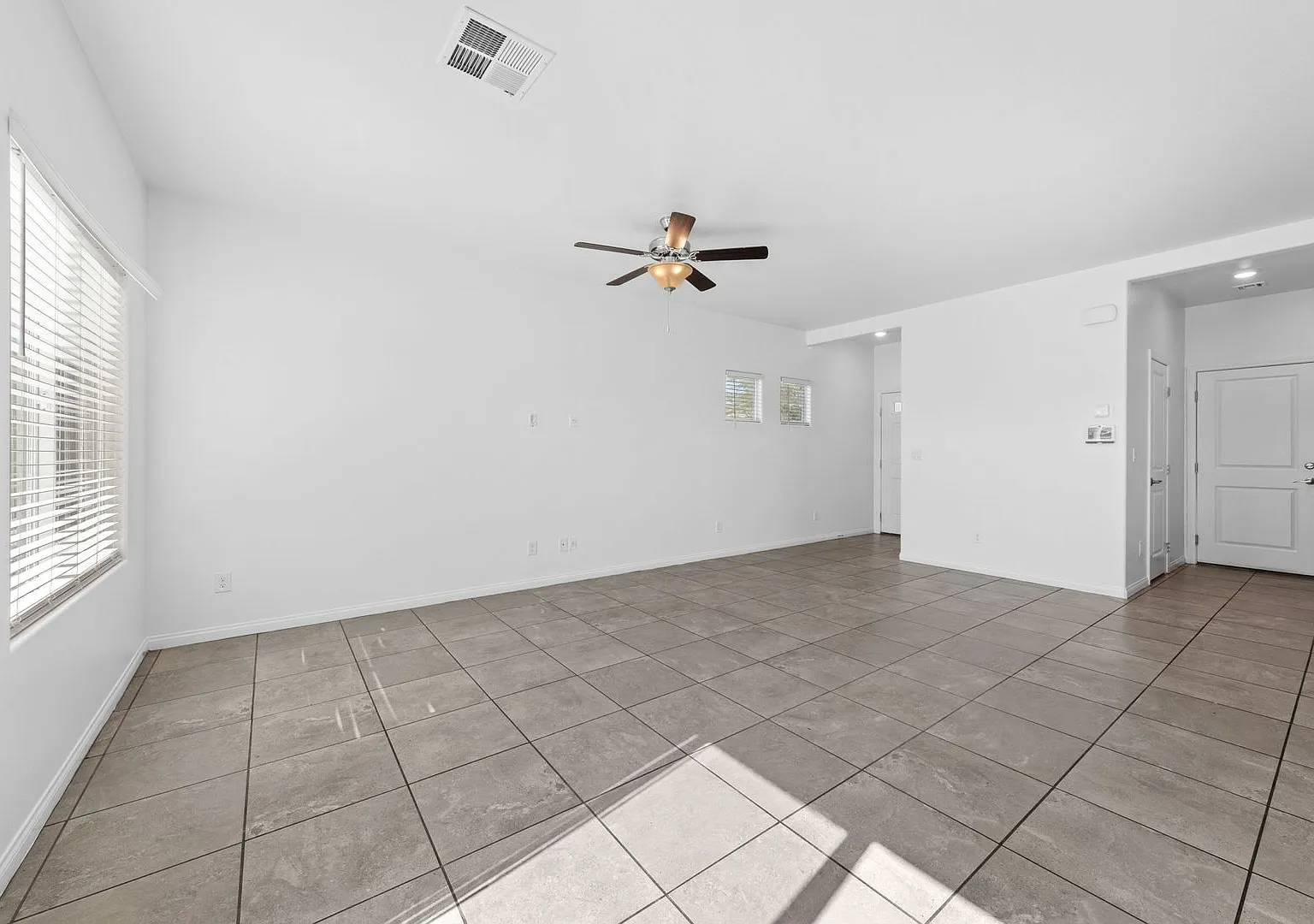 4 Bedroom Home in Southern Highlands — Photo 4