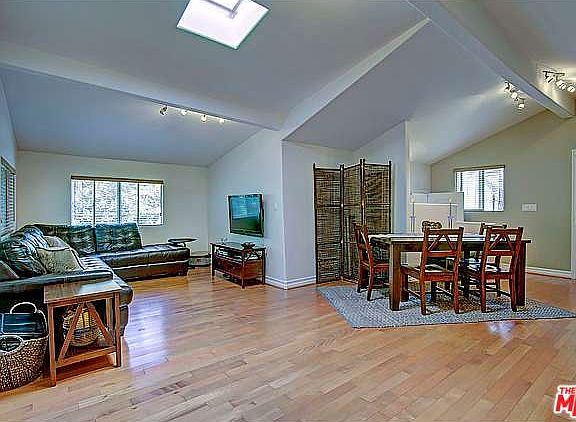 2nd image of 2150 N Beverly Glen Blvd