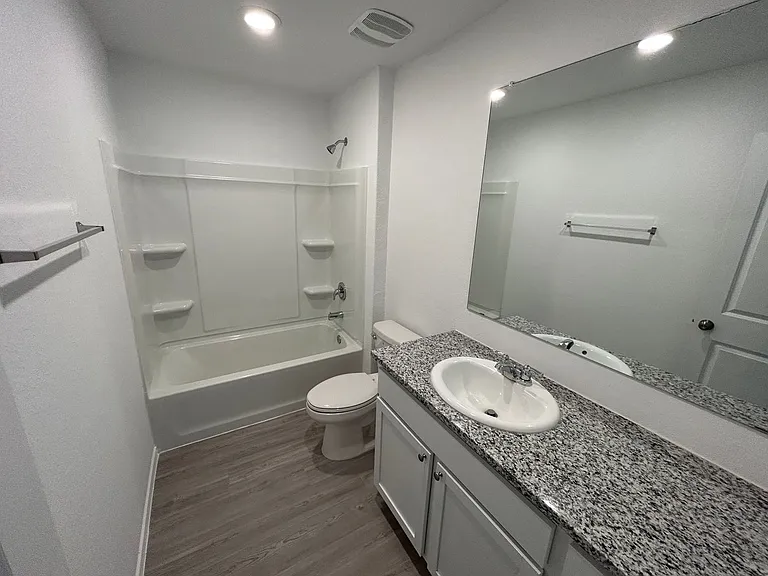 4206 Osmosis Dr — Photo 24