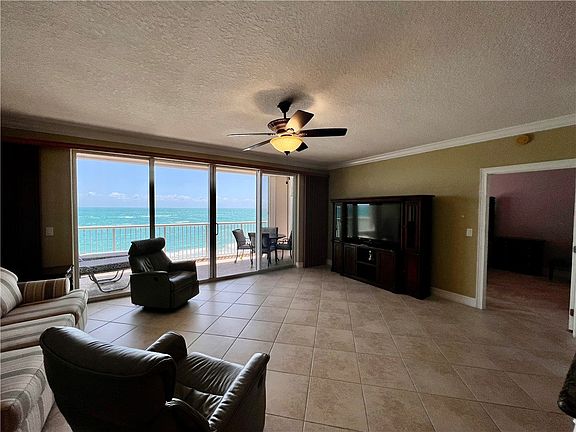 4th image of 4180 N Highway A1a Hwy #1002-B