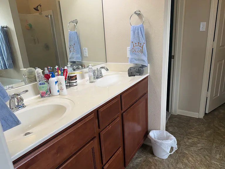 5811 Alexandria Dr — Photo 13
