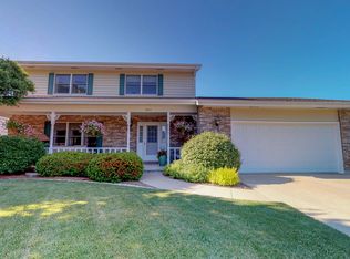 363 W 7th St, Manteno, IL 60950