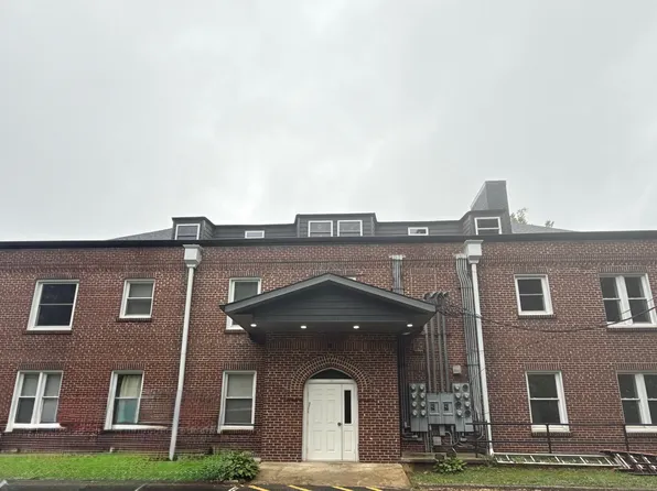 35 James Dr #2C, Marion, NC 28752