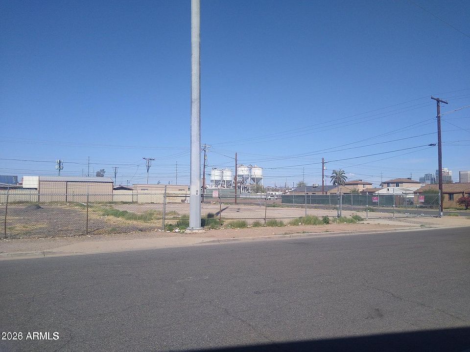2nd image of 1601 W GRANT Street #2