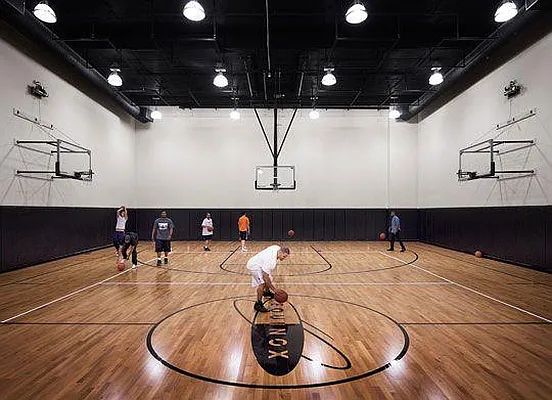 Rented by Ankor Management | media 36