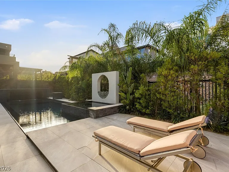 10752 Patina Hills Ct — Photo 51