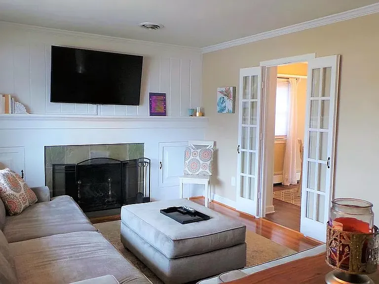 10719 Jones St — Photo 20