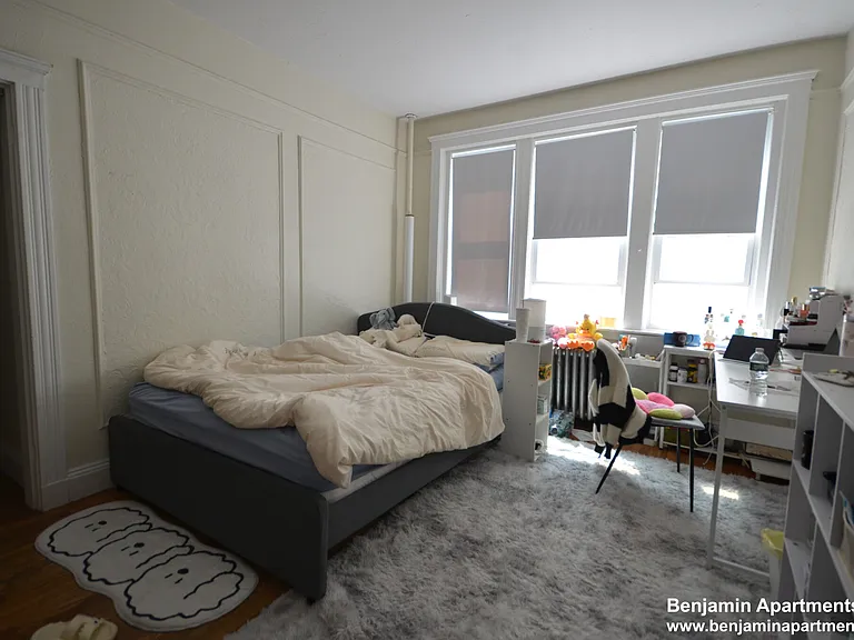 1687 Commonwealth Ave #37 — Photo 2